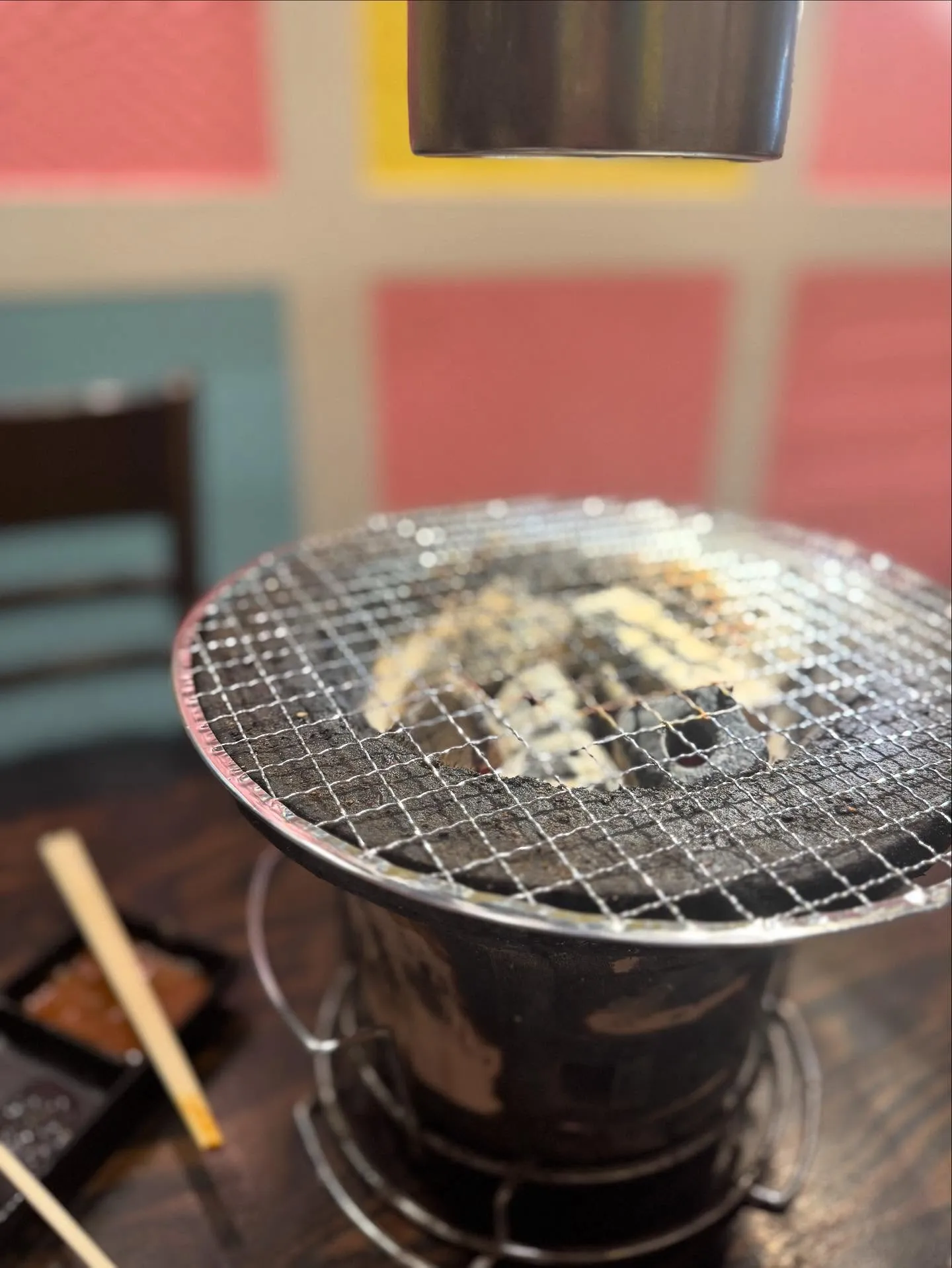 ぷりっぷりの小腸を、炭火でじっくり…🔥